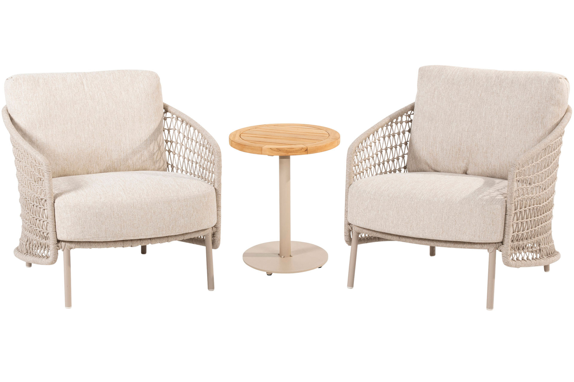 Puccini loungestoelen met Volta sidetable